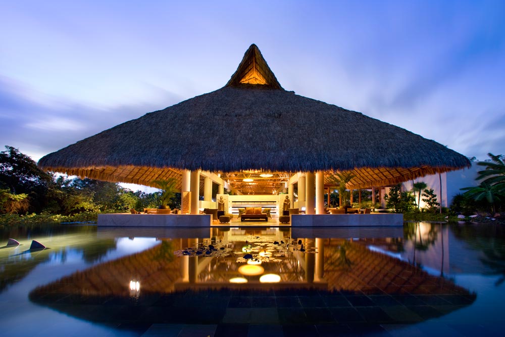 Select A Luxury Villa With Ultramodern Amenities To Make Your Riviera Maya Trip Memorable