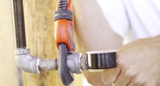 Opt For Deft Plumbers Of Dependable Agency For Fixing Burst Pipes