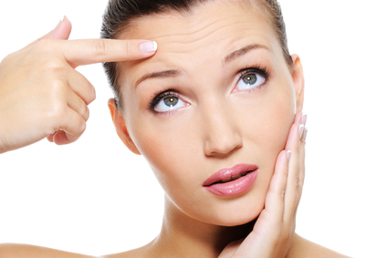 Get Younger Looking Face With Forehead Lift