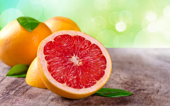 6 Amazing Reasons To Love And Eat Grapefruit