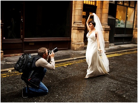 What To Look For In A Professional Wedding Photographer