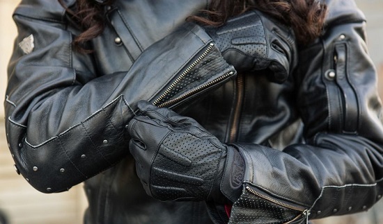 motorcycle-gloves