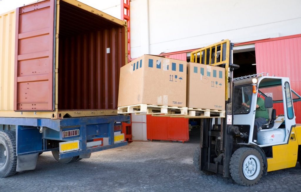 A Brief About Pallet Delivery Services- Transporting Happiness