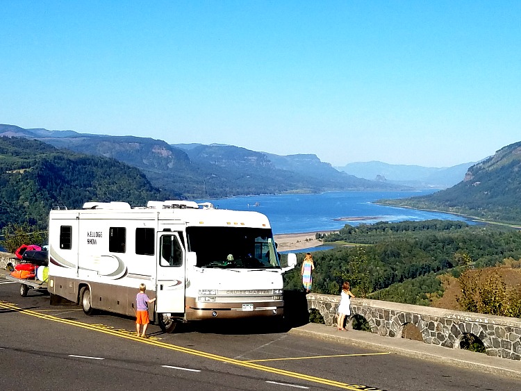 5 US Destinations For An All-Girls RV Trip