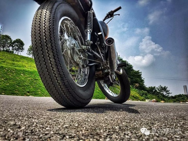 motorcycle tires