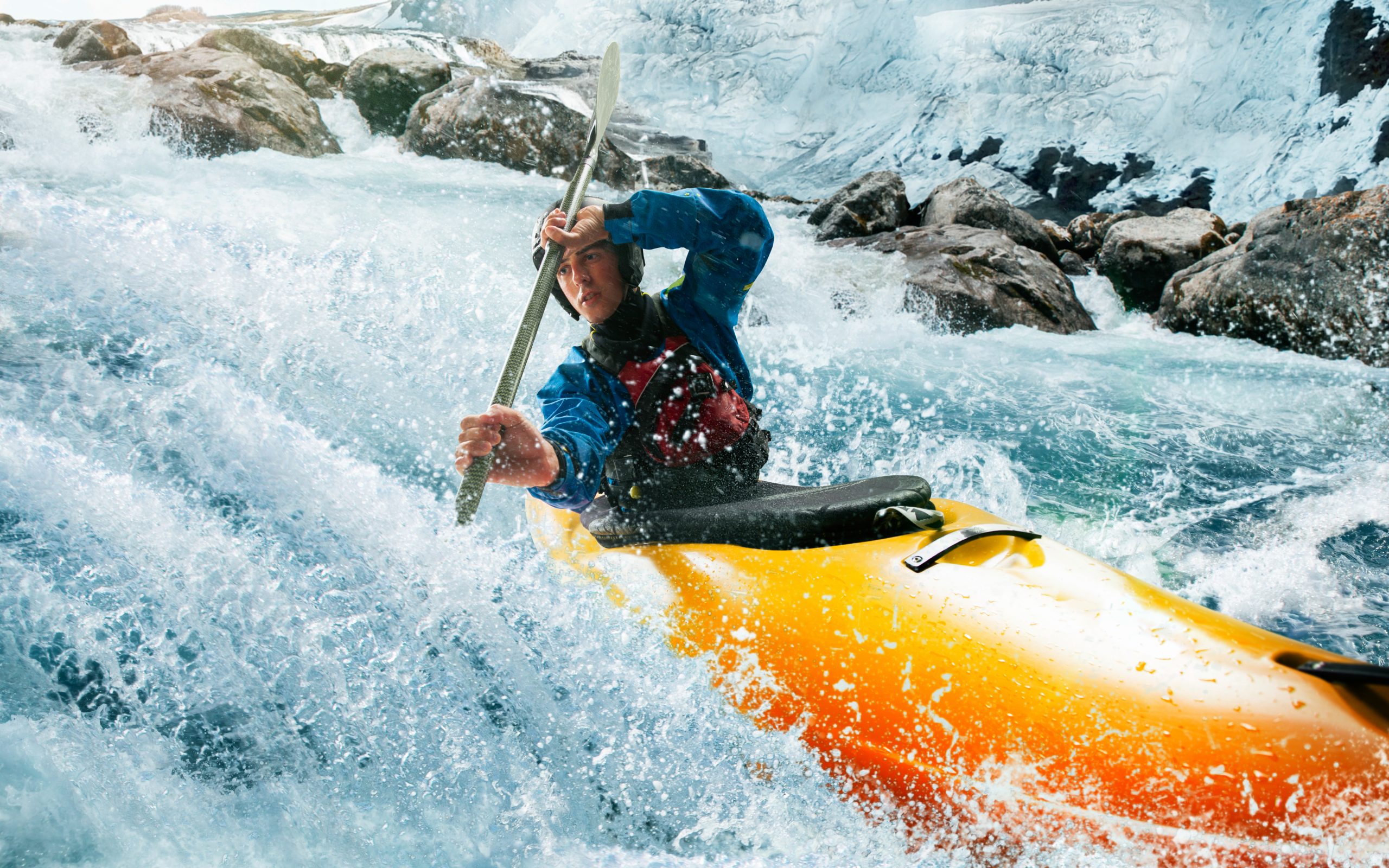 4 Reasons You Should Try Whitewater Rafting